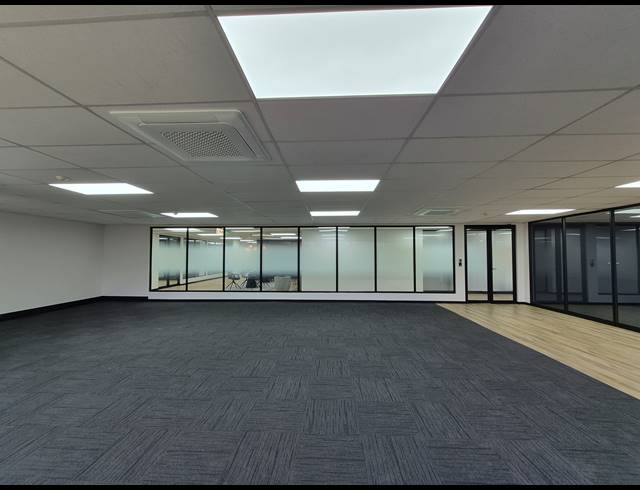 214M² OFFICE TO LET IN SANDOWN